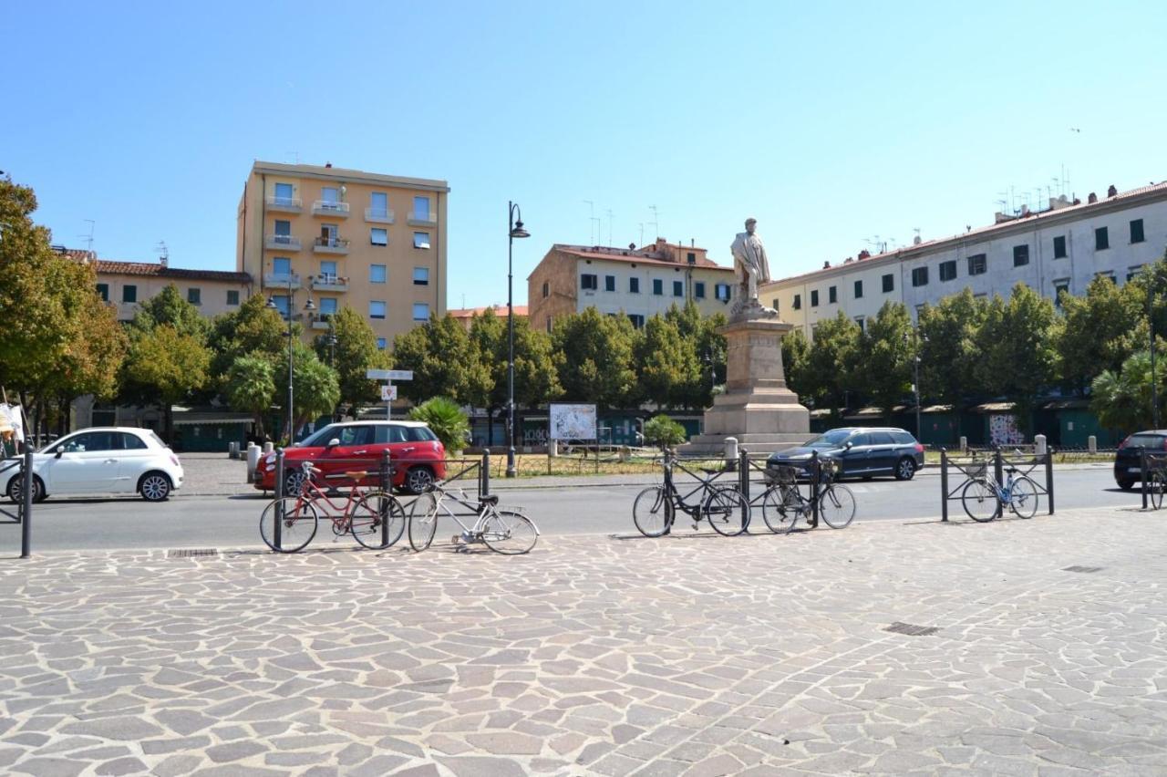 Appartamento Centro Citta Free Private Car Parking Livorno Eksteriør billede